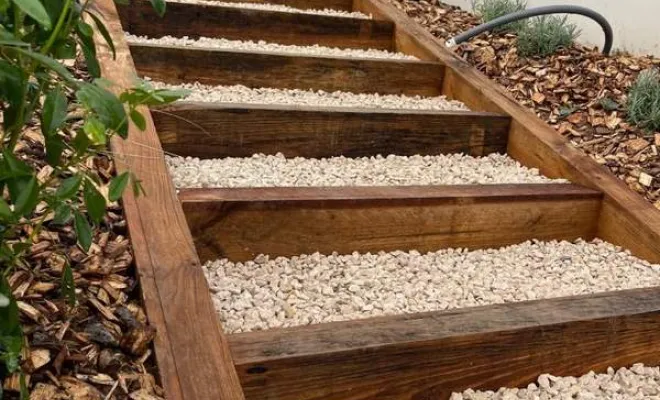 Création d’un escalier en bois dans un jardin à Annecy, Annecy, TERR'PAYSAGE