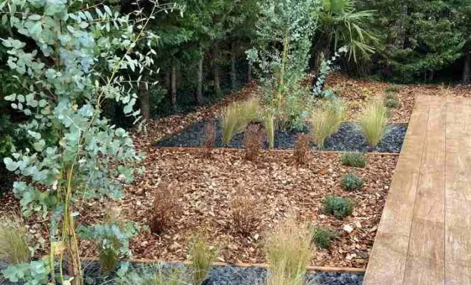 Plantation de massifs minéraux dans un jardin à Annecy, Annecy, TERR'PAYSAGE